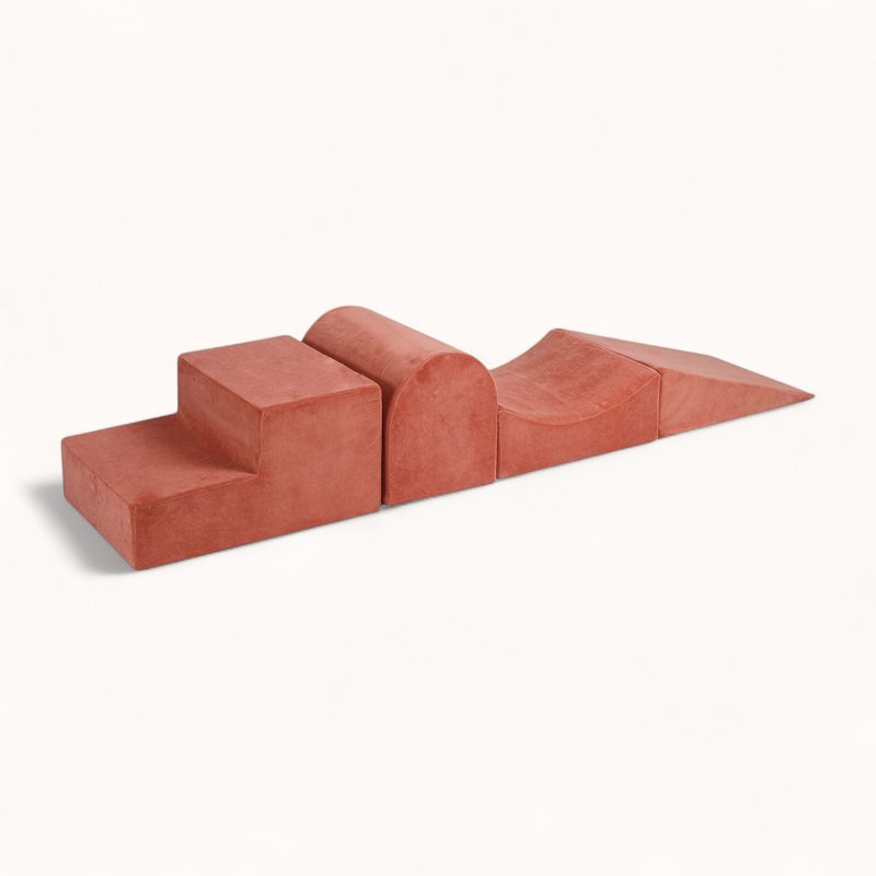 parcours de motricite 3-5 ans en velours terracotta
