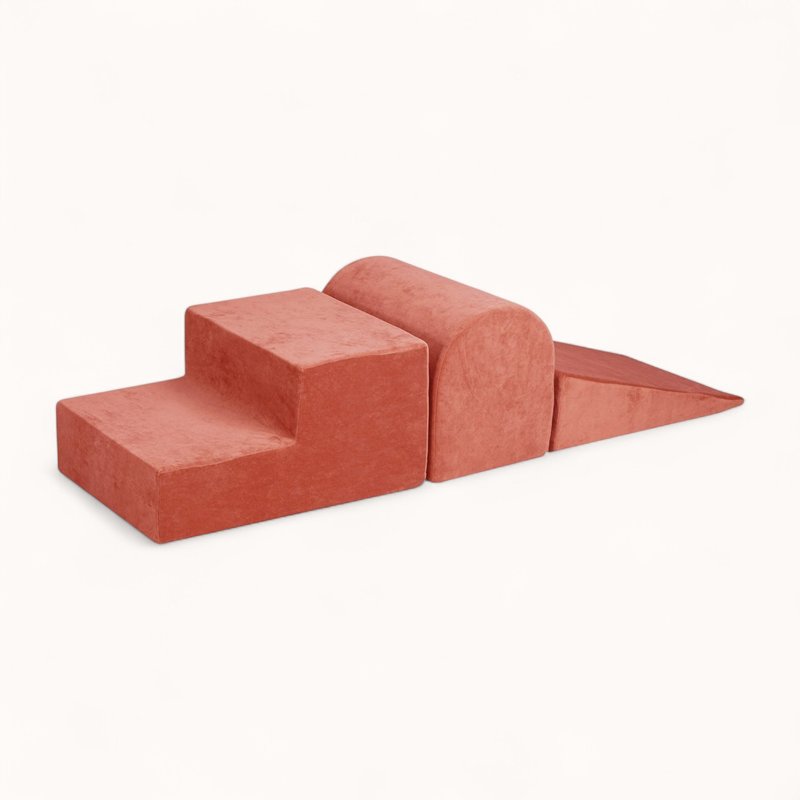 parcours de motricité bébé 1 an en velours terracotta