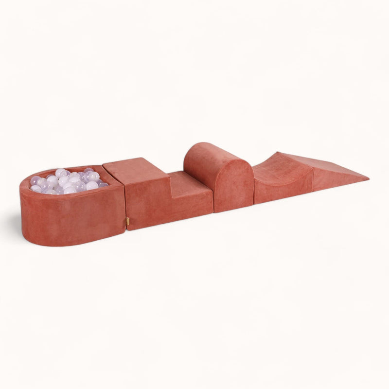 parcours motricité bébé maison en velours terracotta