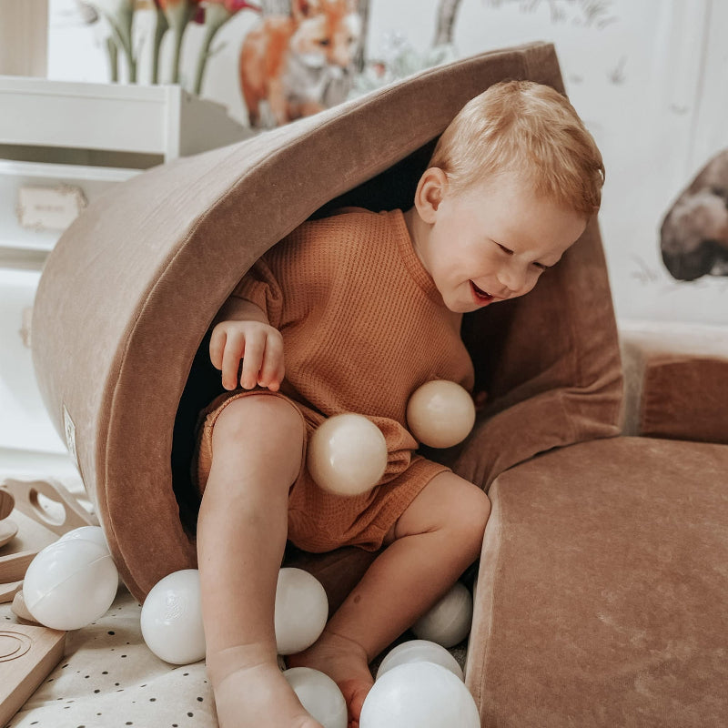 parcours de motricité mousse pour bébé en velours marron
