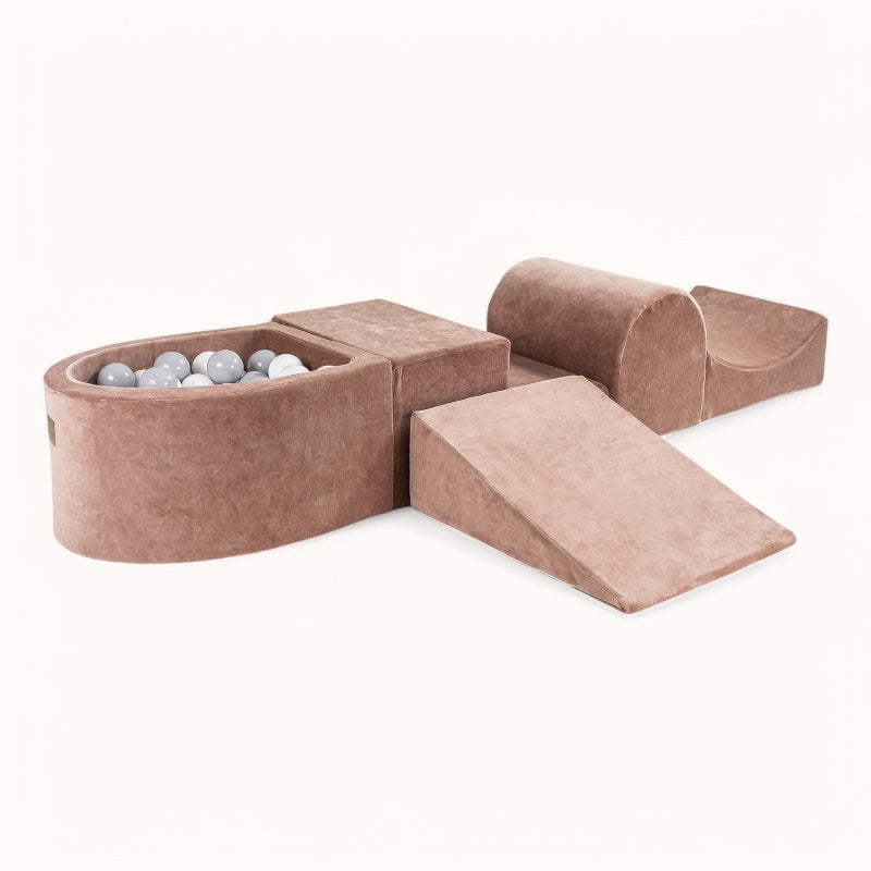 parcours de motricité mousse pour bébé en velours marron