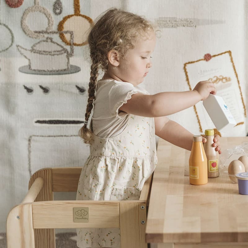 tour d'observation cuisine enfant avec tableau