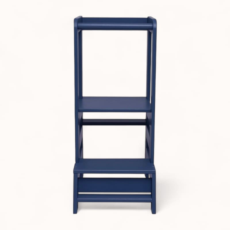 tour montessori bleu enfant