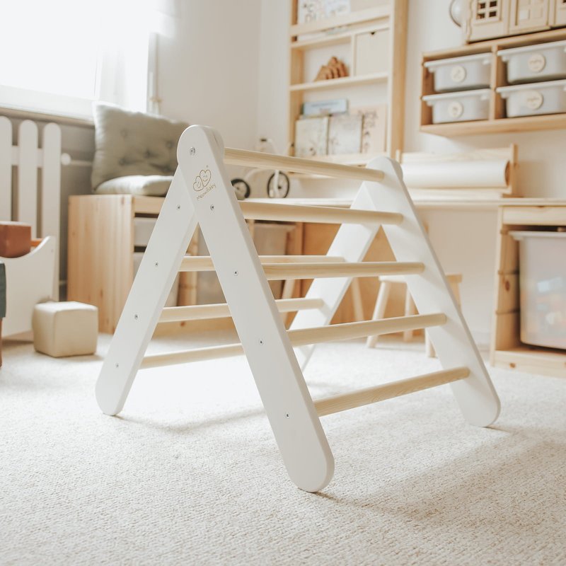 Triangle de Motricité en Bois Blanc